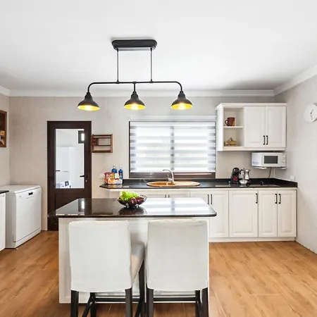 Dona Isidora - Vipvipvillas Тегисе