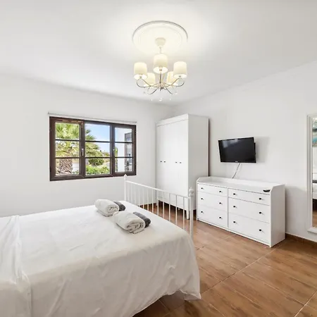 Вилла Dona Isidora - Vipvipvillas *