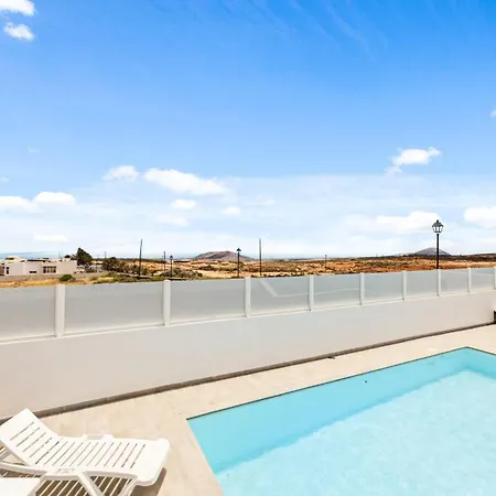 Dona Isidora - Vipvipvillas