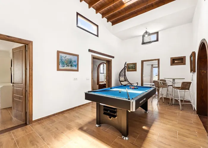 Villa Dona Isidora - Vipvipvillas