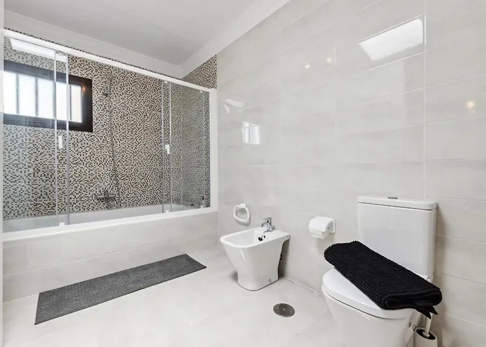 Villa Dona Isidora - Vipvipvillas Teguise (Lanzarote)