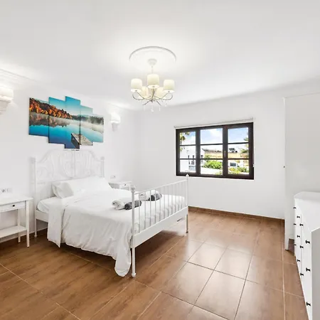 Dona Isidora - Vipvipvillas *