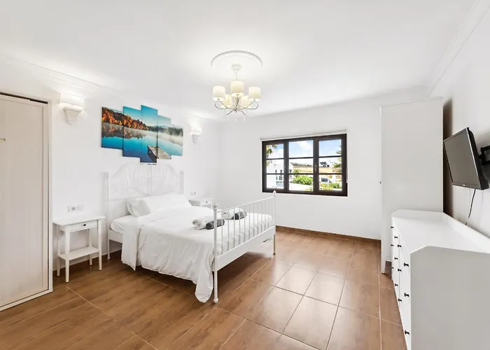 Dona Isidora - Vipvipvillas *