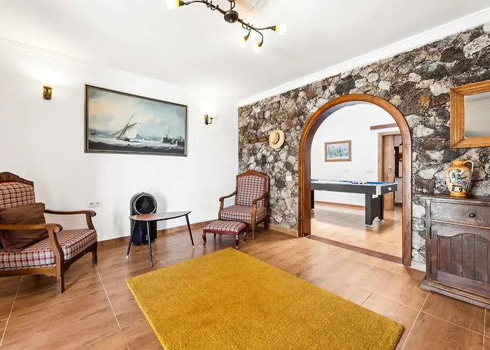 Dona Isidora - Vipvipvillas