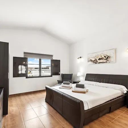 Villa Dona Isidora - Vipvipvillas