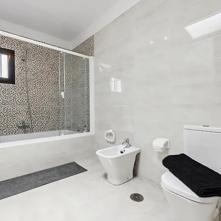 Villa Dona Isidora - Vipvipvillas Teguise (Lanzarote)