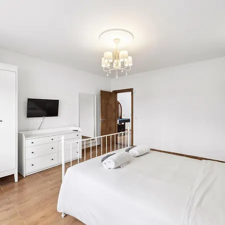 Dona Isidora - Vipvipvillas Villa *