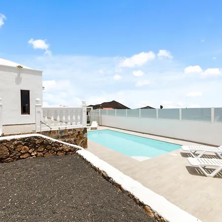 Villa Dona Isidora - Vipvipvillas Teguise (Lanzarote)