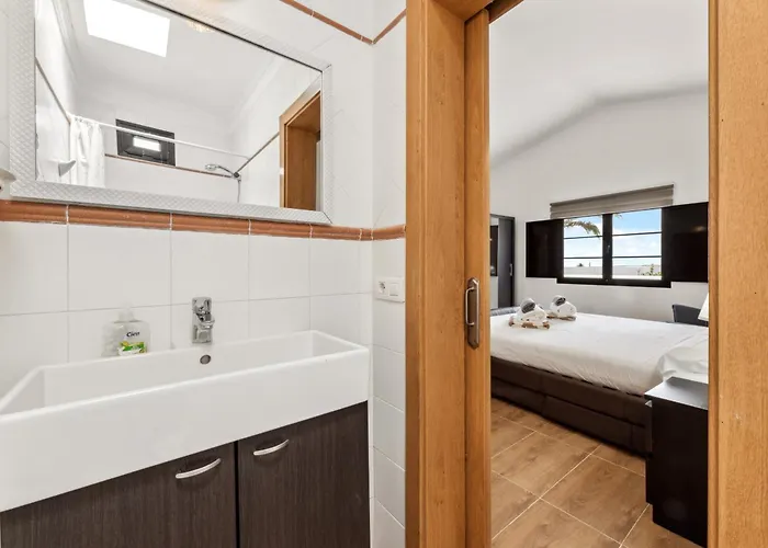 Dona Isidora - Vipvipvillas *